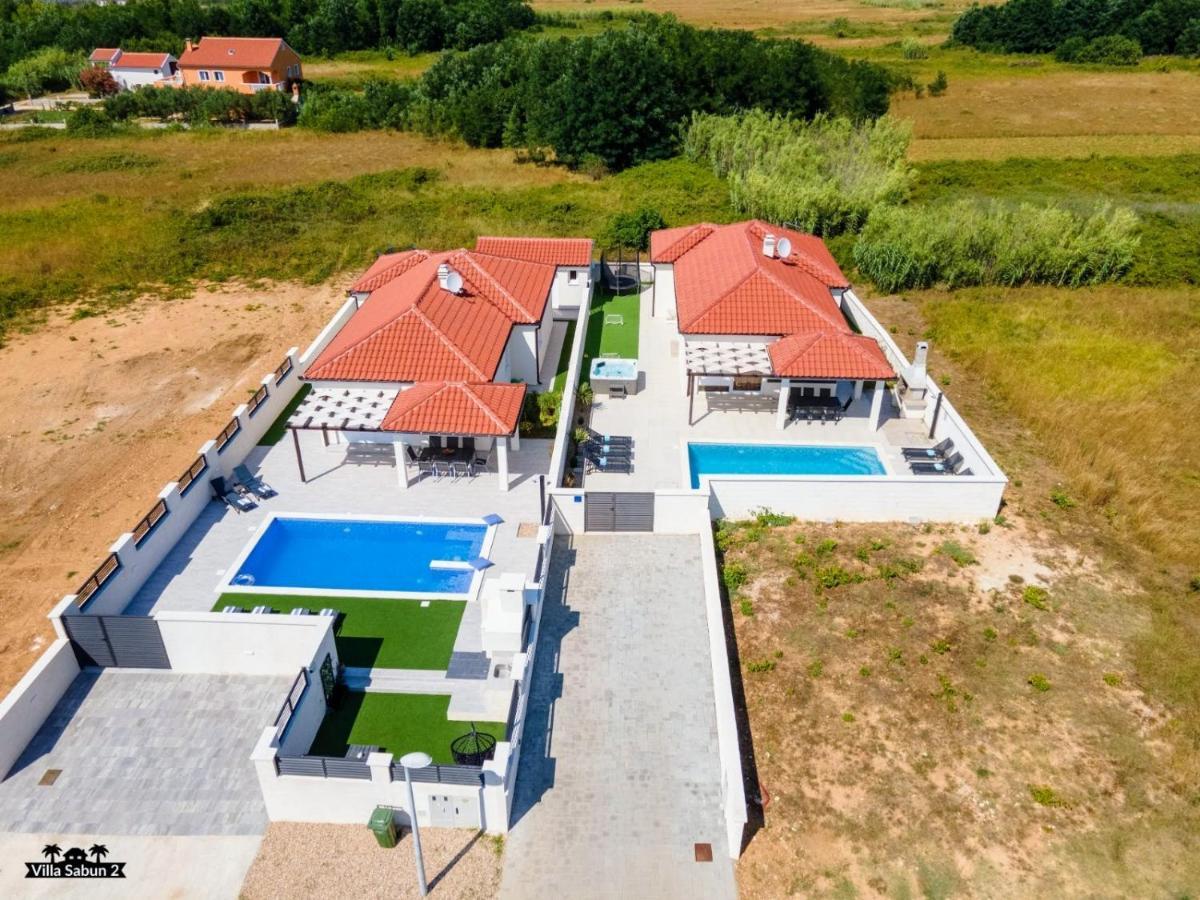 Villas Sabun - Modern House With Heated Pool Privlaka  Esterno foto