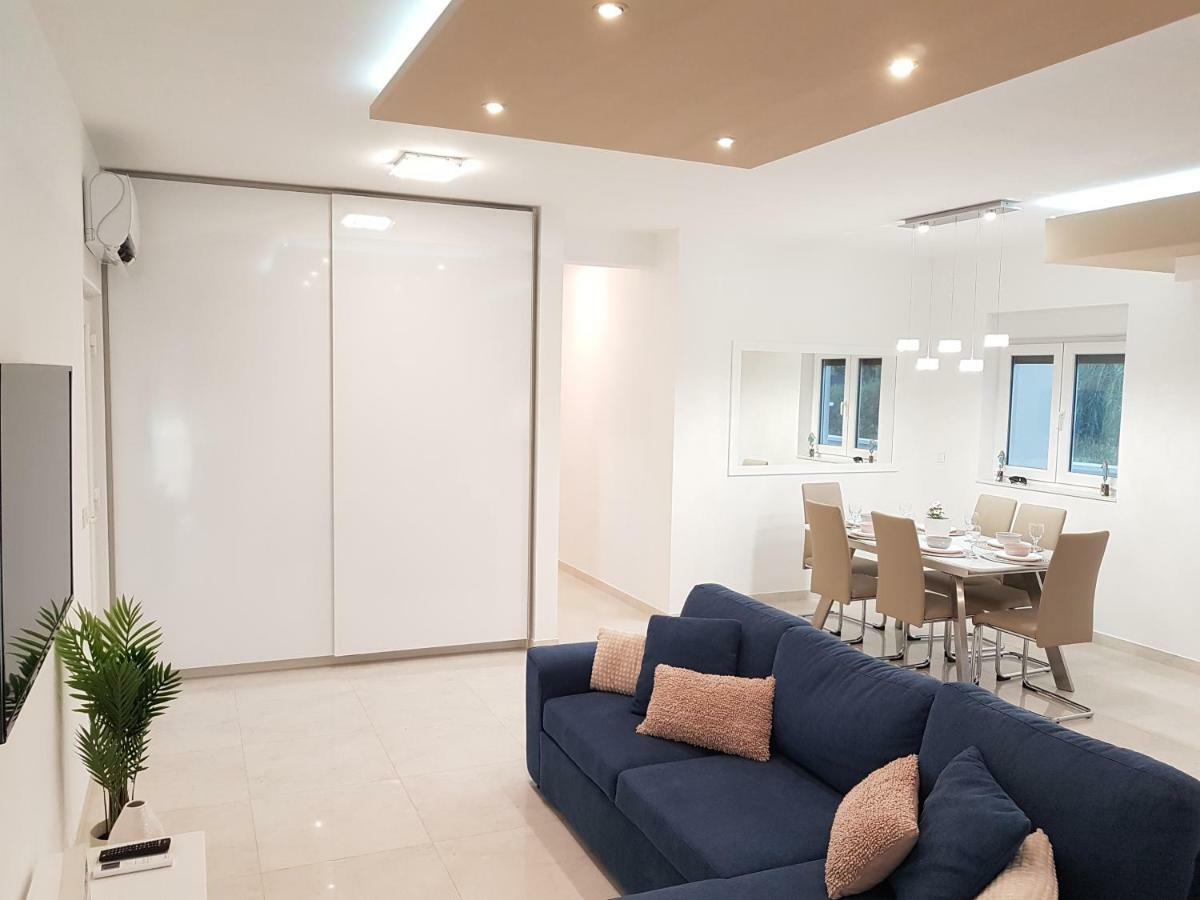 Villas Sabun - Modern House With Heated Pool Privlaka  Esterno foto